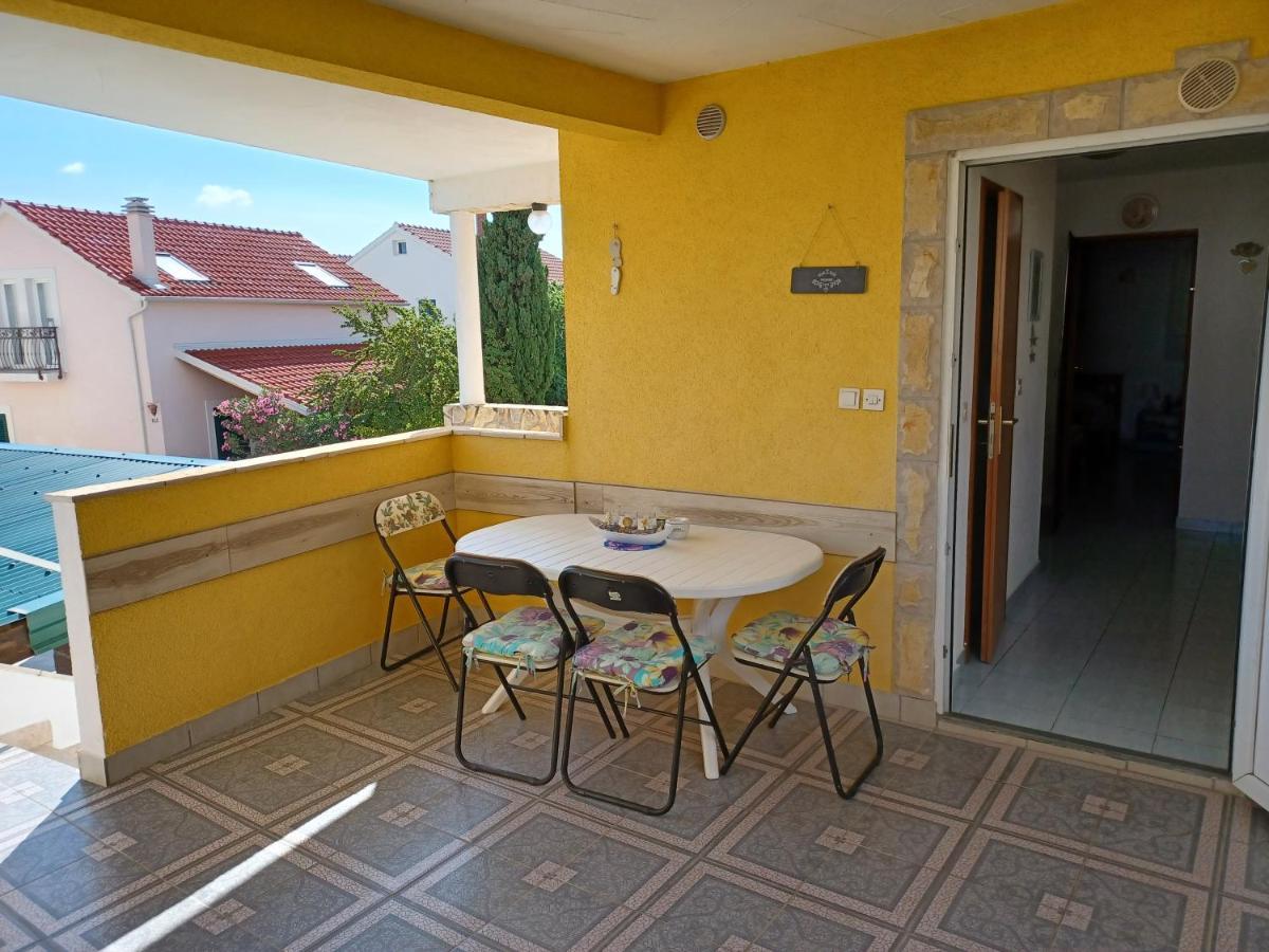Apartmani Jakovljevic Murter Buitenkant foto