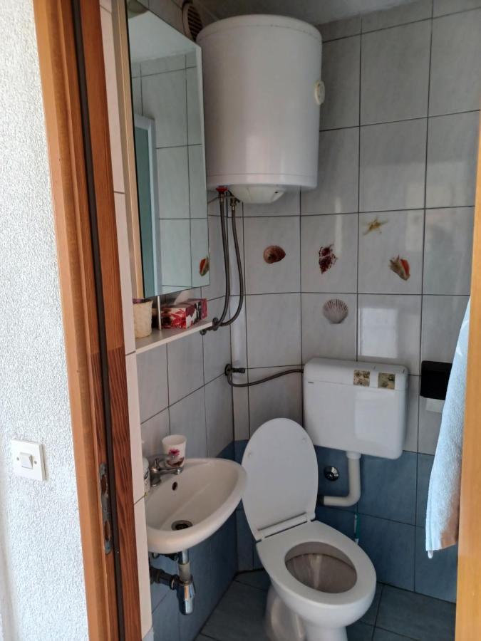 Apartmani Jakovljevic Murter Buitenkant foto
