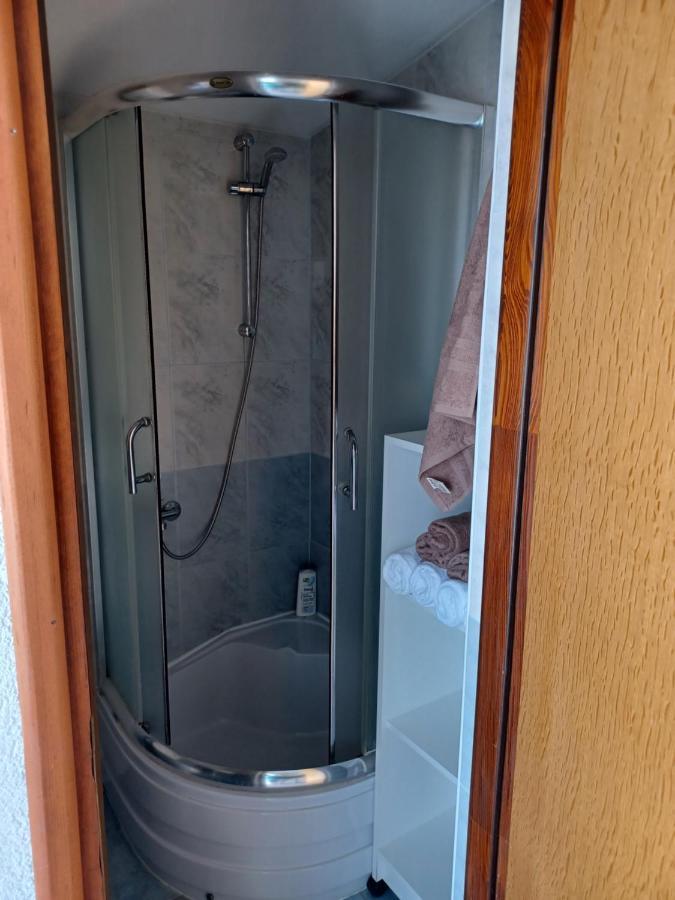 Apartmani Jakovljevic Murter Buitenkant foto